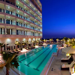 4* Апарт-отель Staybridge Yas Island By Ihg