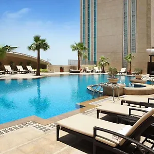 5* Szálloda Sofitel Corniche